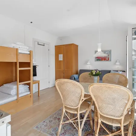 Apartman By The - Great Facilities And Consumption Included