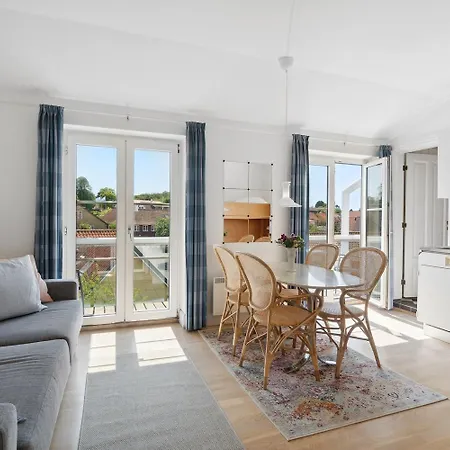 By The - Great Facilities And Consumption Included * Allinge-Sandvig