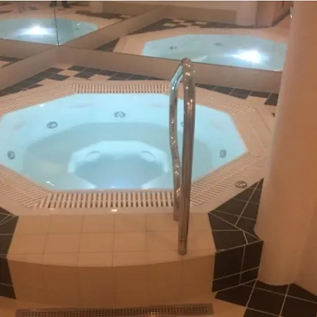 By The - Great Facilities And Consumption Included Апартаменты Аллинге