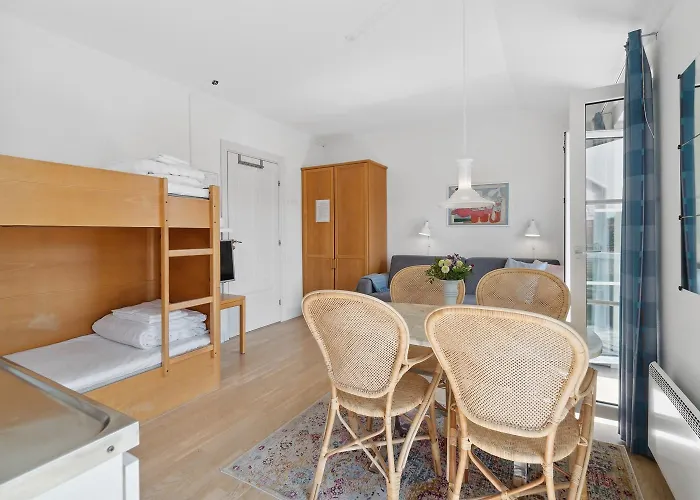 Apartment By The - Great Facilities And Consumption Included